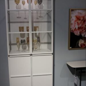 Vitrine Quadrat Christine Kröncke